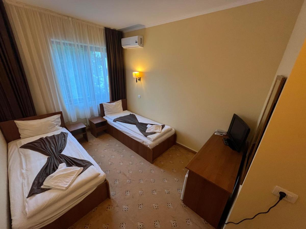 Hotel Termal Geoagiu Băi エクステリア 写真