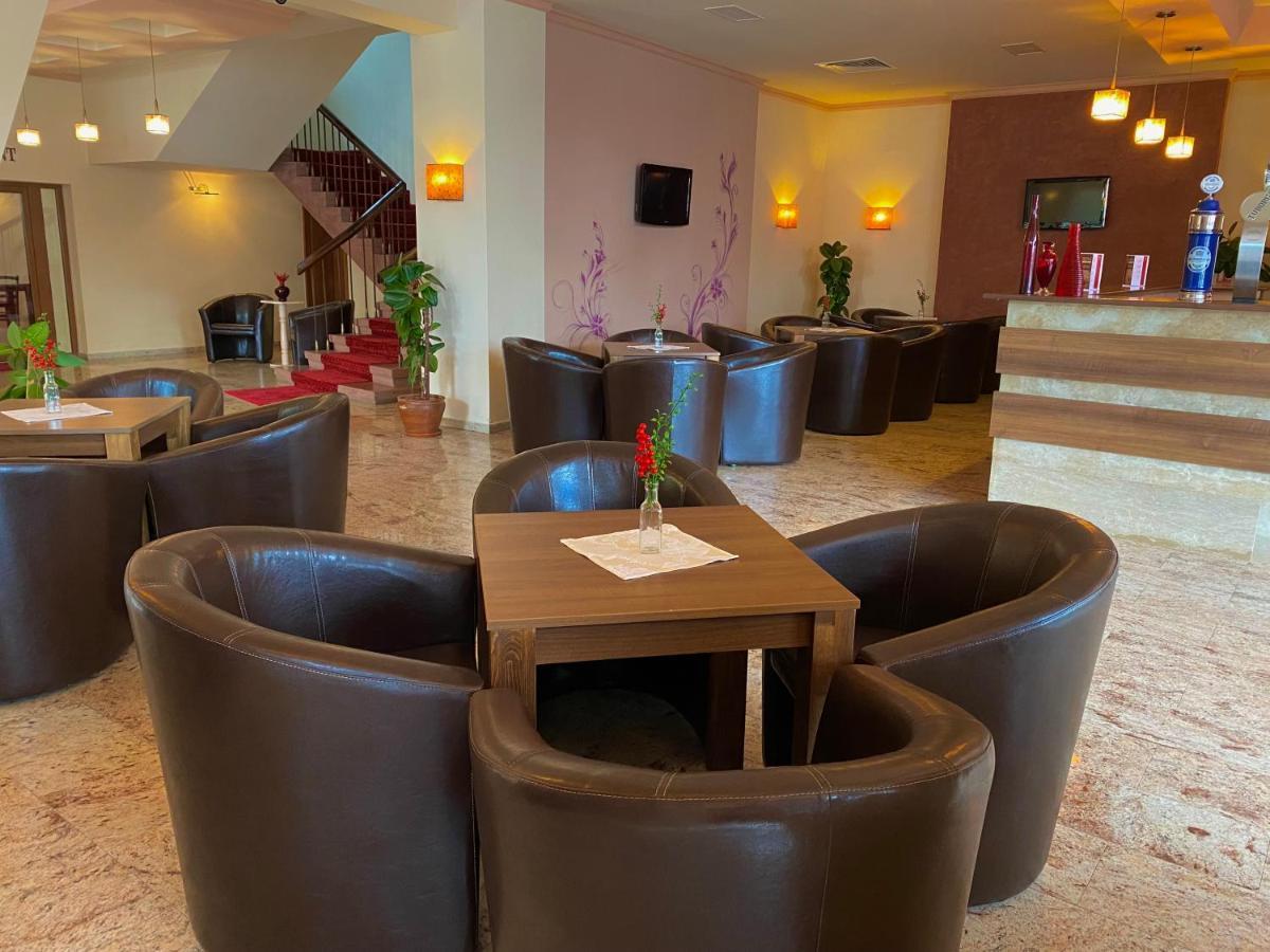 Hotel Termal Geoagiu Băi エクステリア 写真