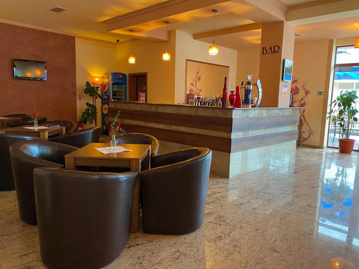 Hotel Termal Geoagiu Băi エクステリア 写真